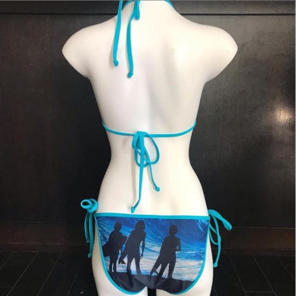 Aaron Chang Surfer wave bikini - Picture 3 of 10